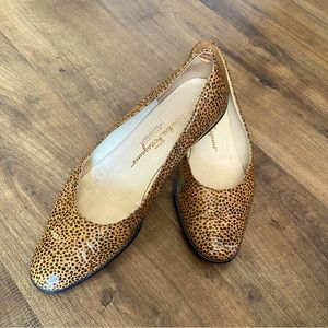 Salvatore Ferragamo Women’s Patent Leather Print Flats Size 8